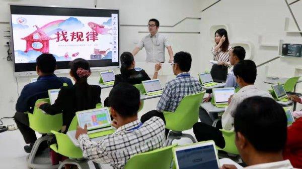 跨域共研教育数字化——柬埔寨教育数字化培训研修班到访天闻数媒教育公司